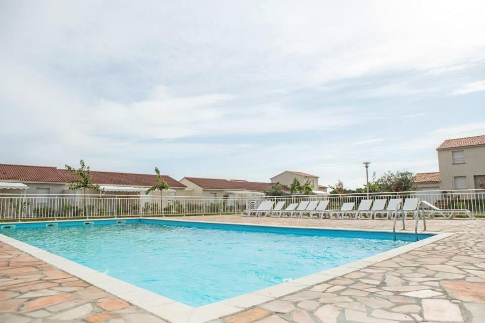 Villa T3 Bord De Mer - Vue Mer A 500 M De La Plage- Piscine Chauffee A Casetta Di A Spiaggia Сервион Екстериор снимка