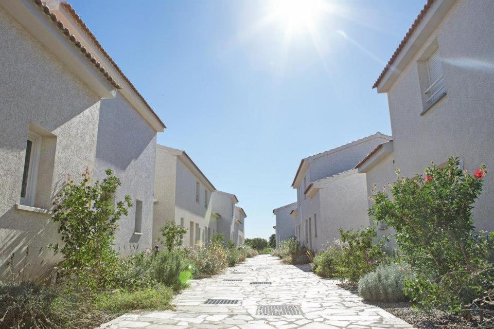 Villa T3 Bord De Mer - Vue Mer A 500 M De La Plage- Piscine Chauffee A Casetta Di A Spiaggia Сервион Екстериор снимка